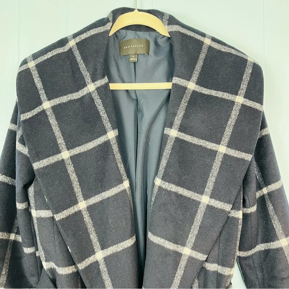 Ann Taylor Sz Medium Tall MT Window Pane Navy Blue Plaid Wrap Wool Long Coat - Picture 2 of 8